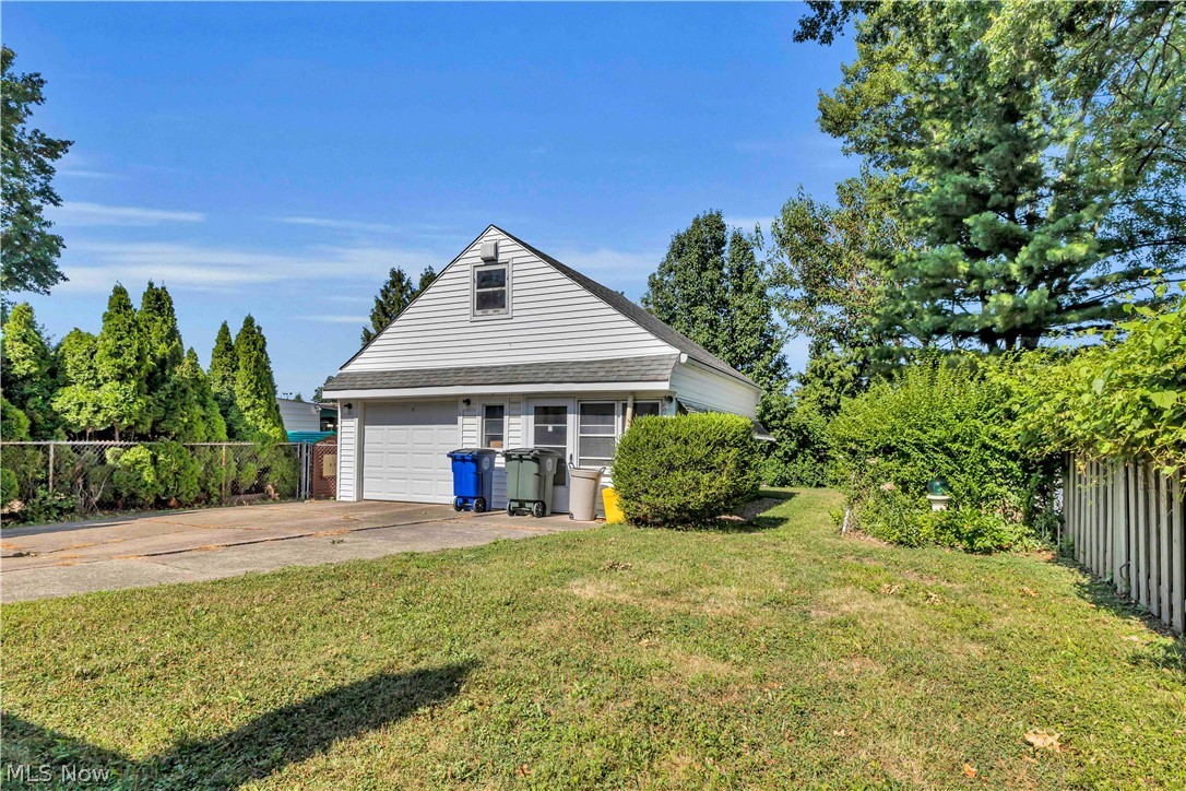 4580 Williamston Avenue Brooklyn OH 44144