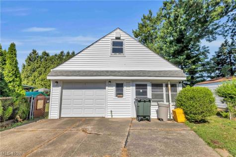 4580 Williamston Avenue Brooklyn OH 44144