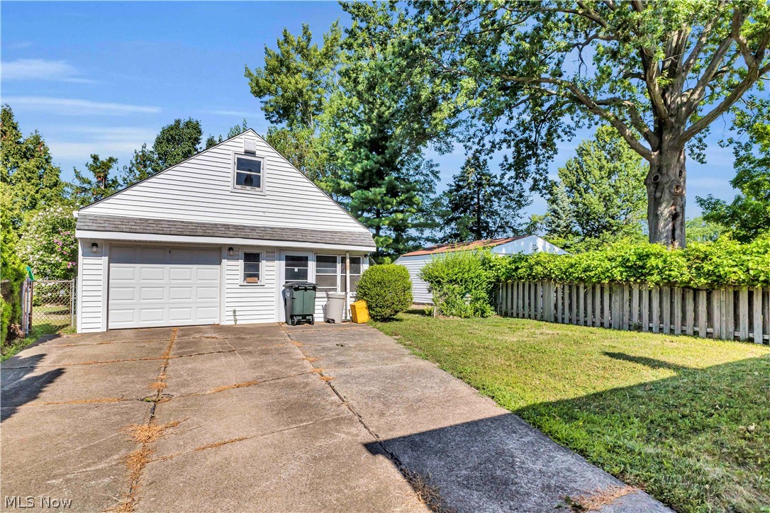 4580 Williamston Avenue Brooklyn OH 44144