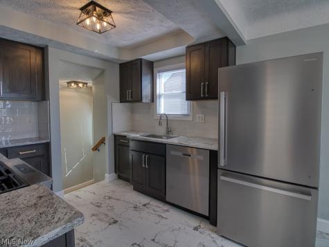 4310 Grantwood Drive Parma OH 44134