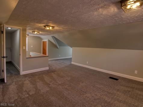 4310 Grantwood Drive Parma OH 44134