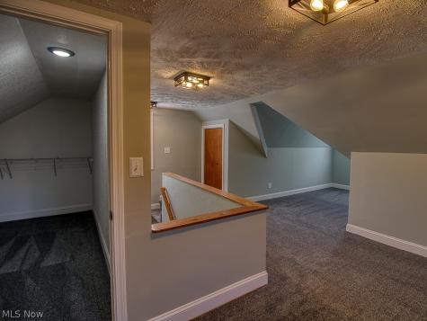 4310 Grantwood Drive Parma OH 44134