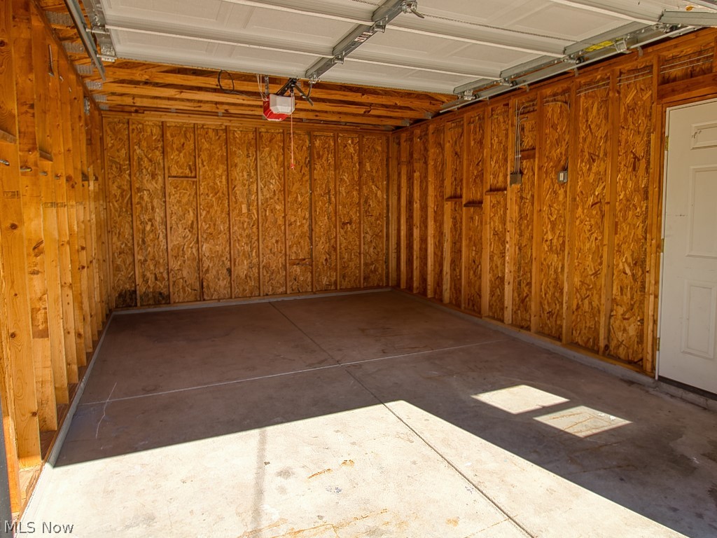 4310 Grantwood Drive Parma OH 44134