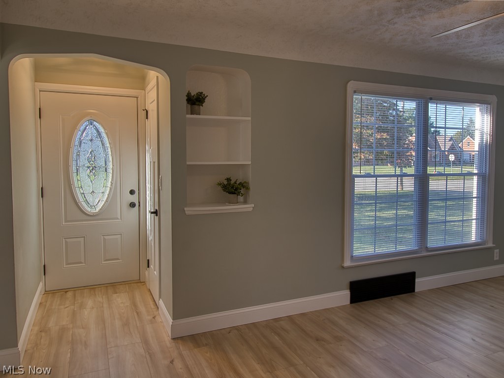 4310 Grantwood Drive Parma OH 44134