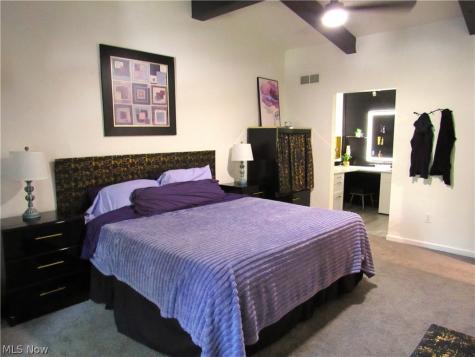 389 Tulip Trail Wadsworth OH 44281