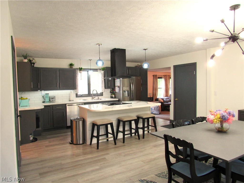 389 Tulip Trail Wadsworth OH 44281