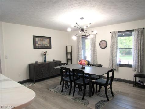 389 Tulip Trail Wadsworth OH 44281