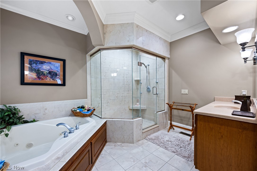 2828 Steelwood Circle Akron OH 44312