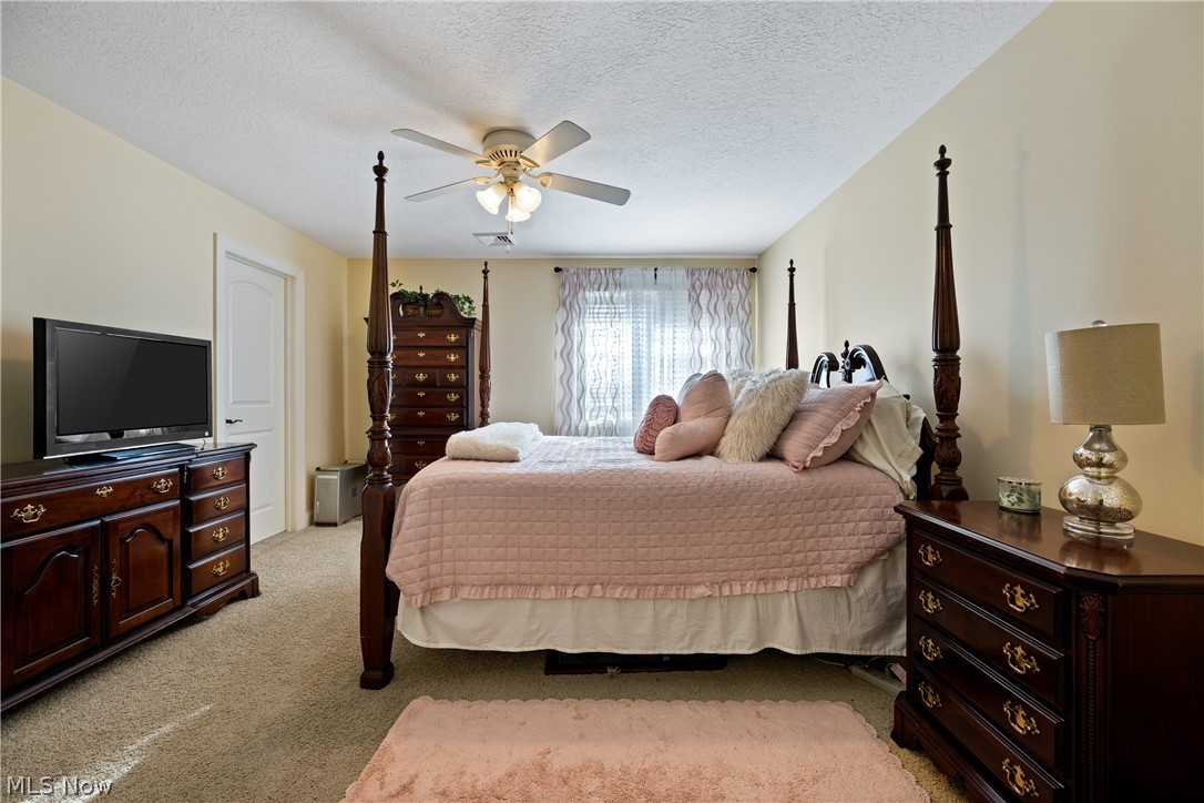 2828 Steelwood Circle Akron OH 44312