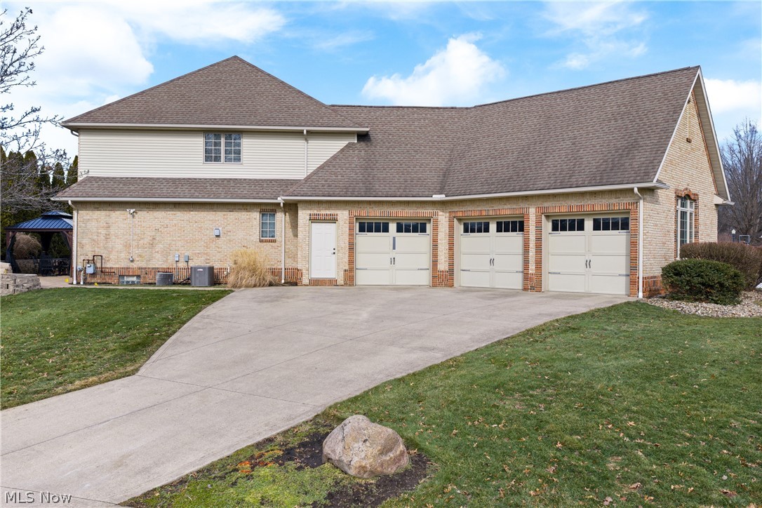 2828 Steelwood Circle Akron OH 44312