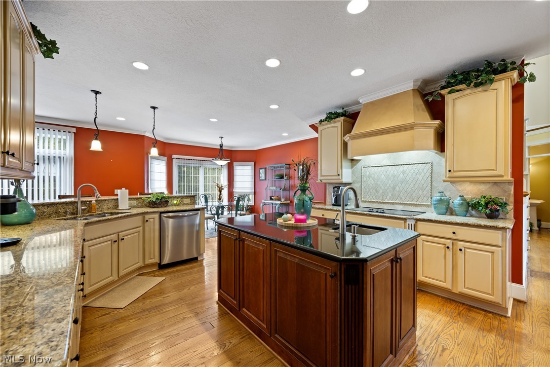 2828 Steelwood Circle Akron OH 44312