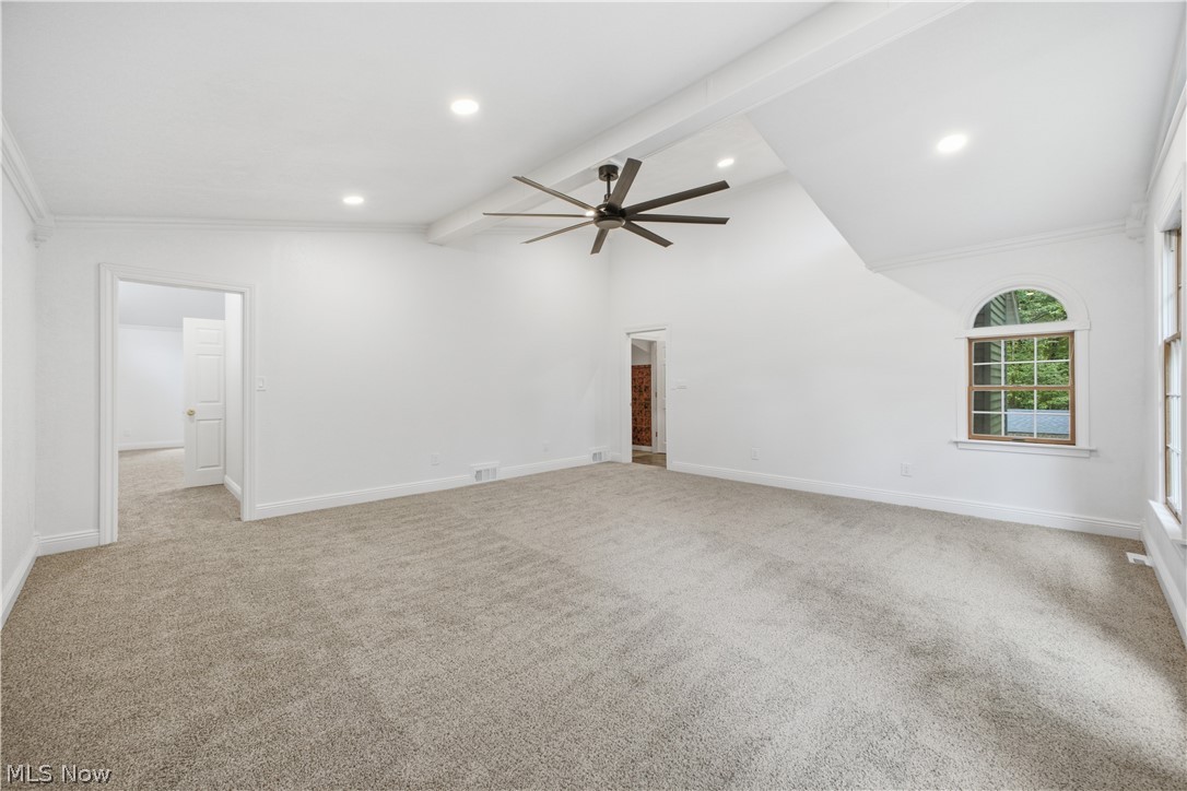 5683 Chestnut Ridge Road Hubbard OH 44425