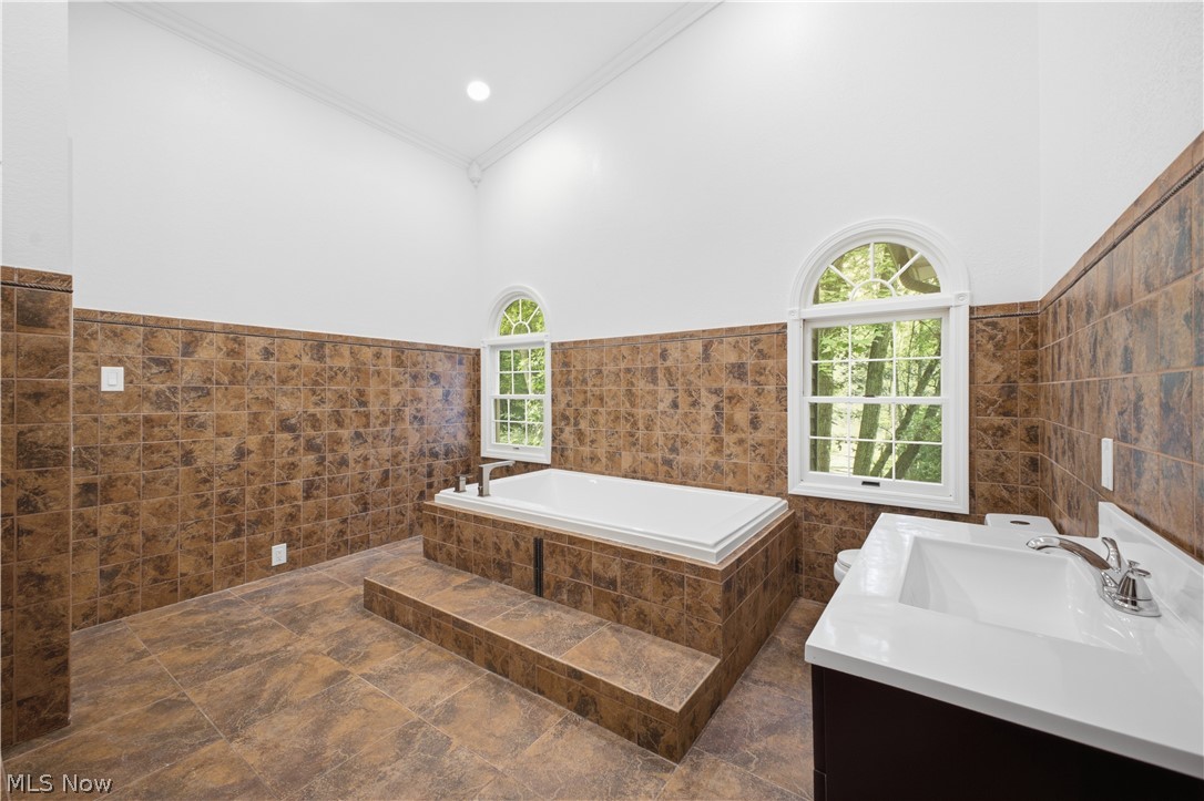 5683 Chestnut Ridge Road Hubbard OH 44425