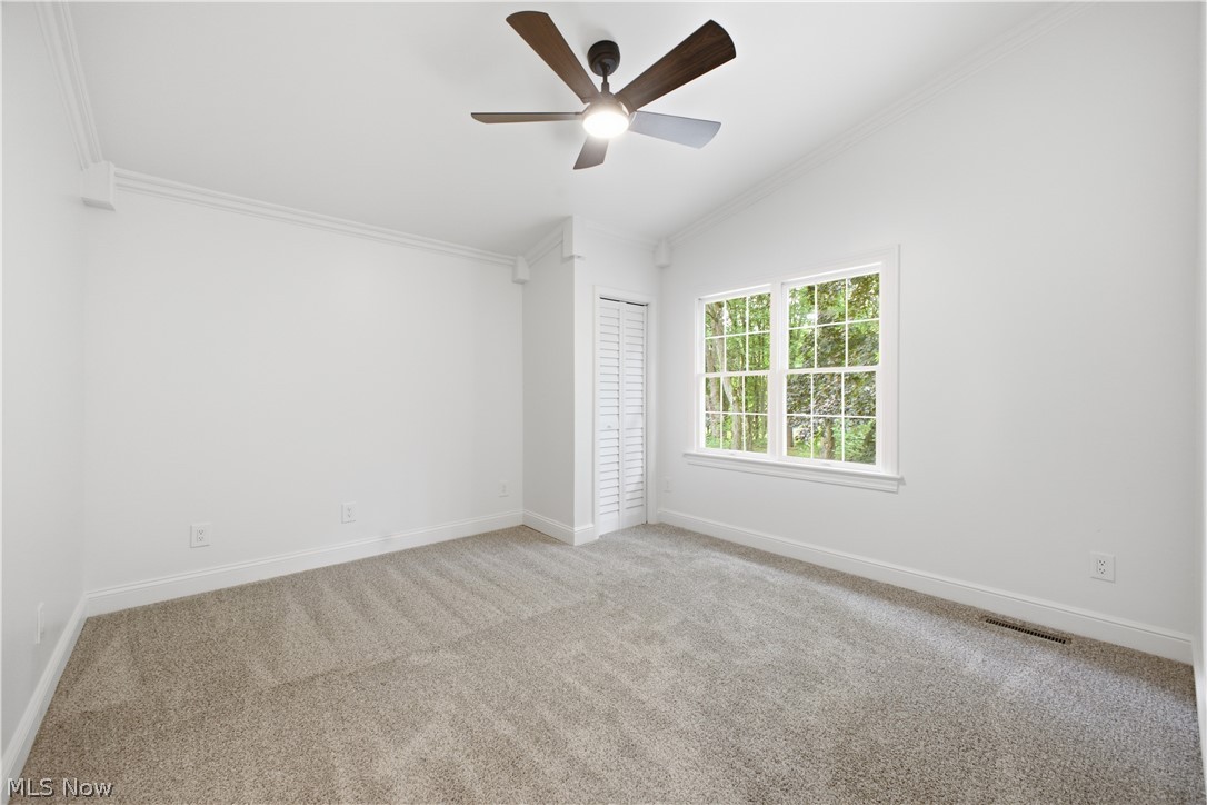 5683 Chestnut Ridge Road Hubbard OH 44425