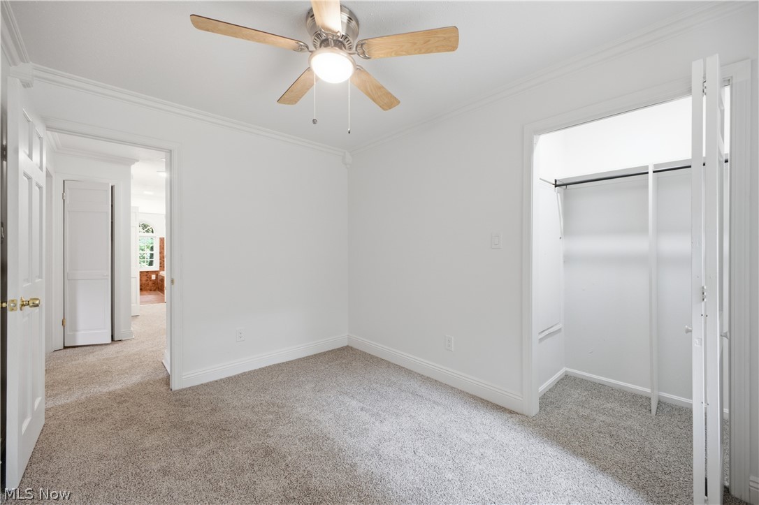 5683 Chestnut Ridge Road Hubbard OH 44425