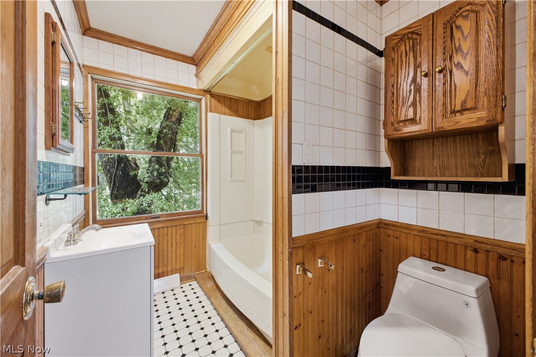 5683 Chestnut Ridge Road Hubbard OH 44425