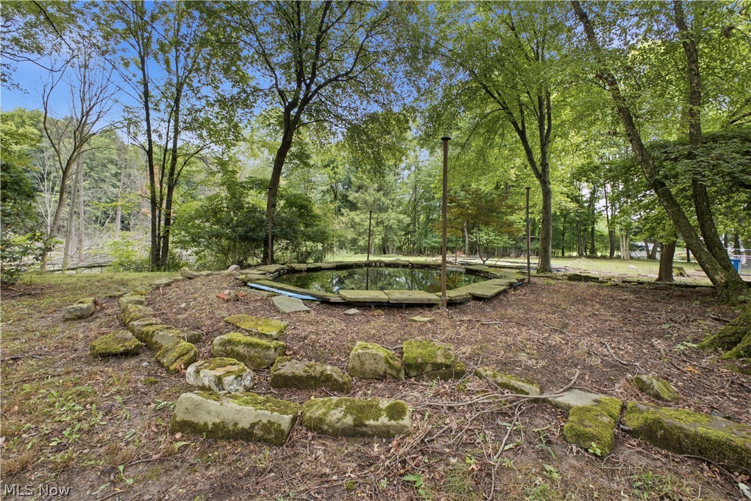 5683 Chestnut Ridge Road Hubbard OH 44425