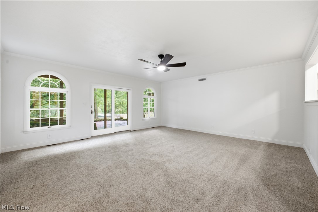 5683 Chestnut Ridge Road Hubbard OH 44425