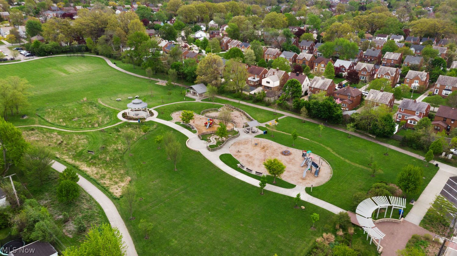 3929 Washington Boulevard University Heights OH 44118