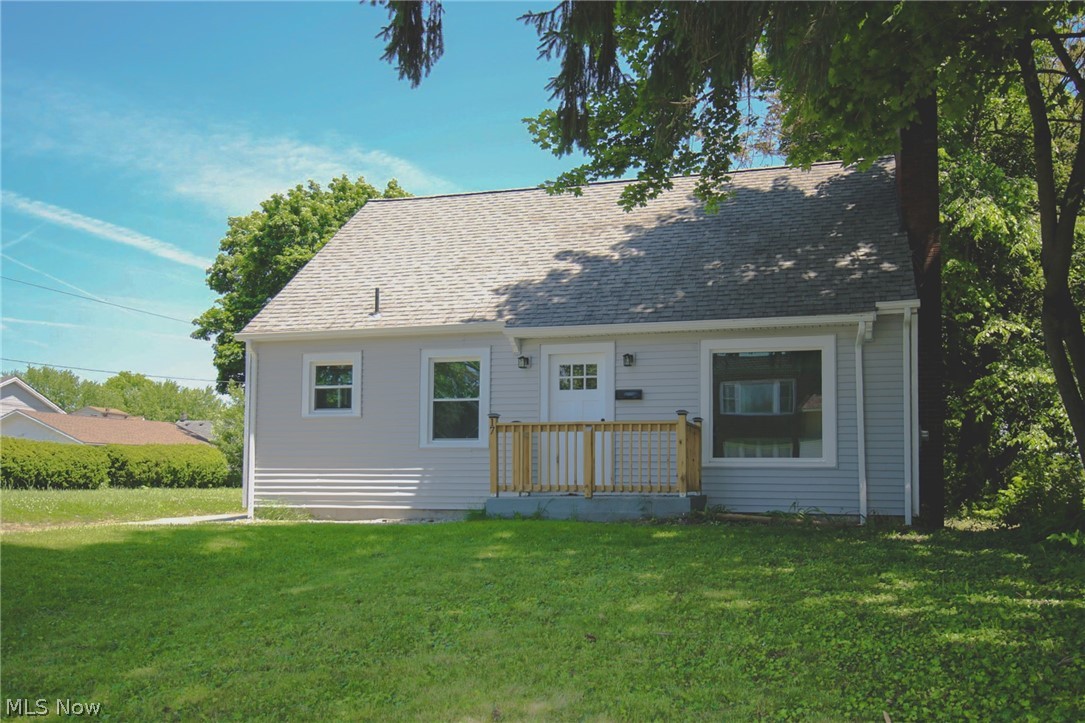 17 N Richview Avenue Youngstown OH 44509