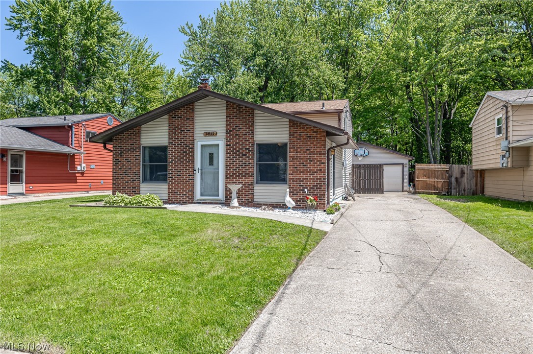 6243 Rosebelle Avenue North Ridgeville OH 44039