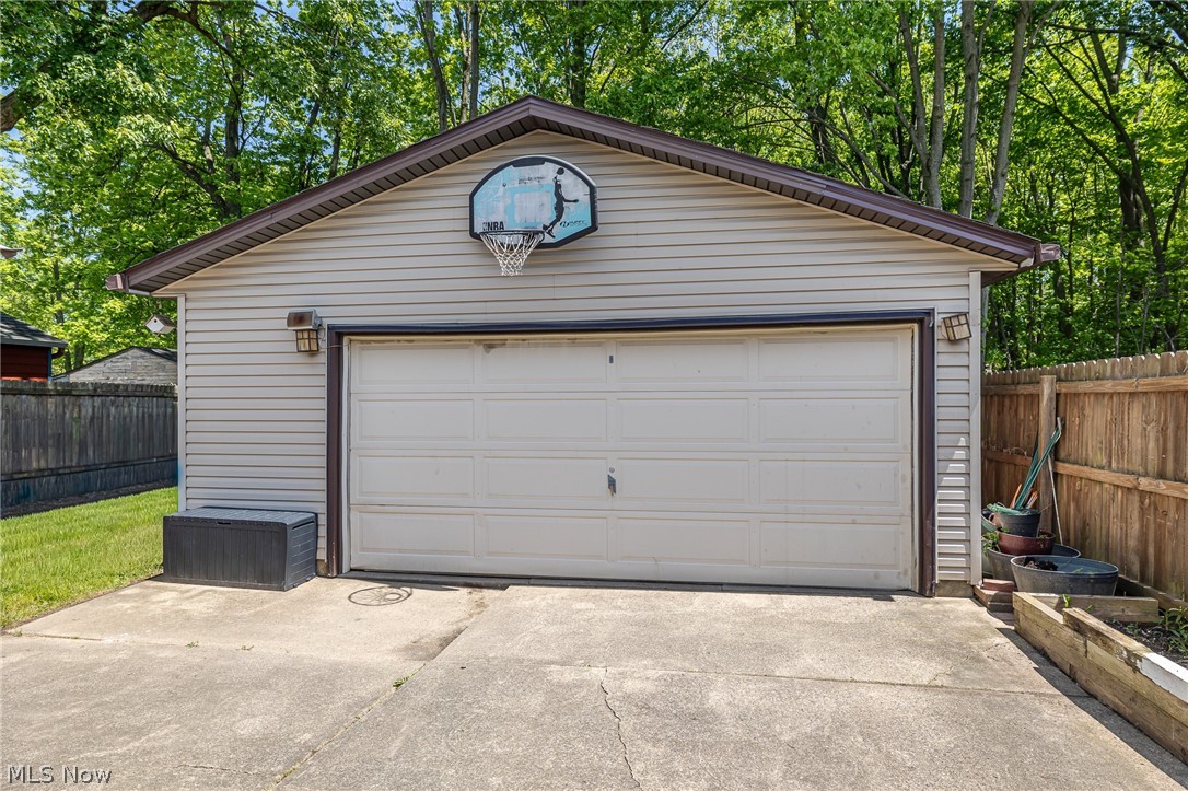 6243 Rosebelle Avenue North Ridgeville OH 44039