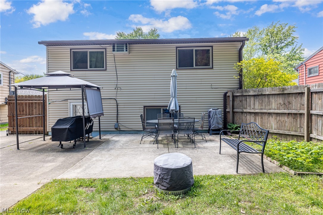 6243 Rosebelle Avenue North Ridgeville OH 44039