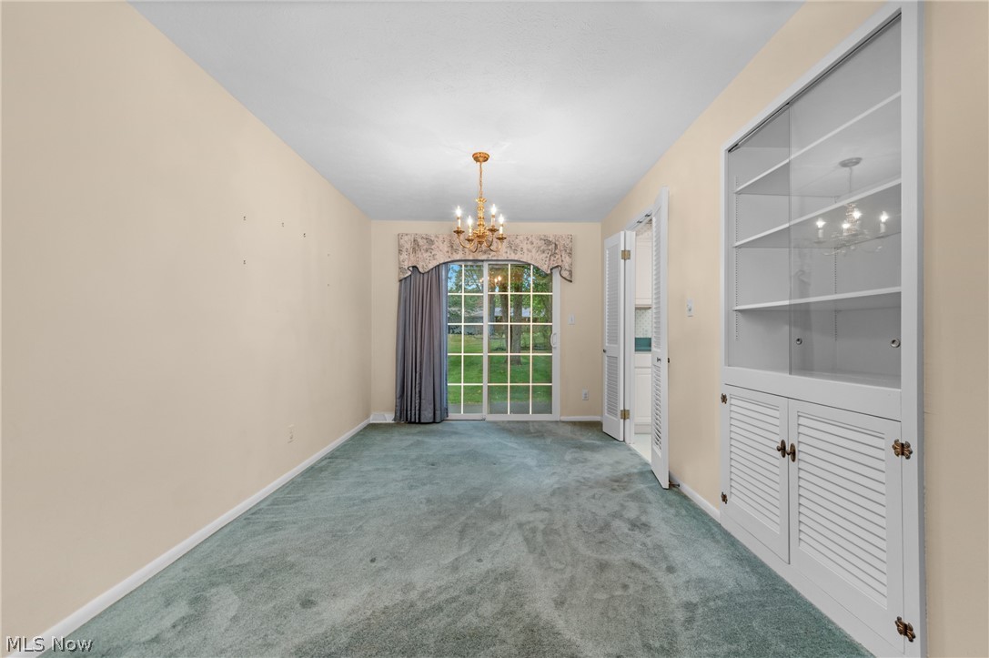 5157 Evergreen Drive North Olmsted OH 44070