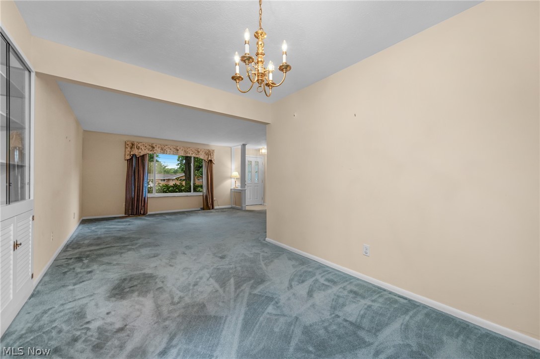 5157 Evergreen Drive North Olmsted OH 44070