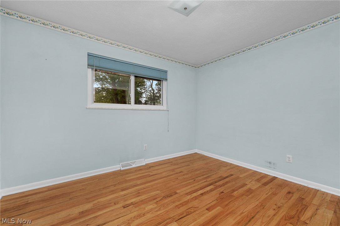 5157 Evergreen Drive North Olmsted OH 44070