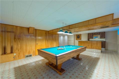 5157 Evergreen Drive North Olmsted OH 44070