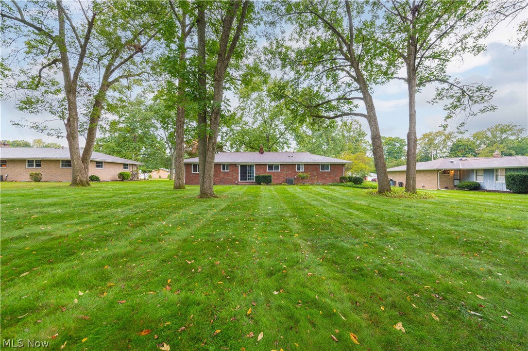 5157 Evergreen Drive North Olmsted OH 44070