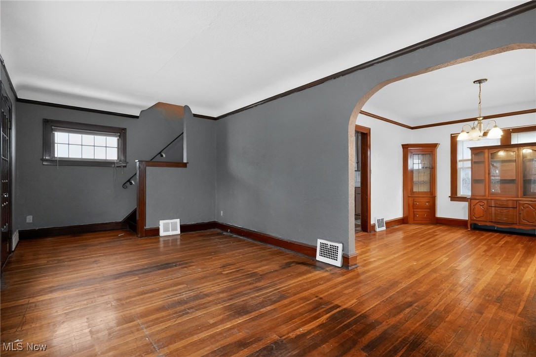 3559 Lloyd Road Cleveland OH 44111