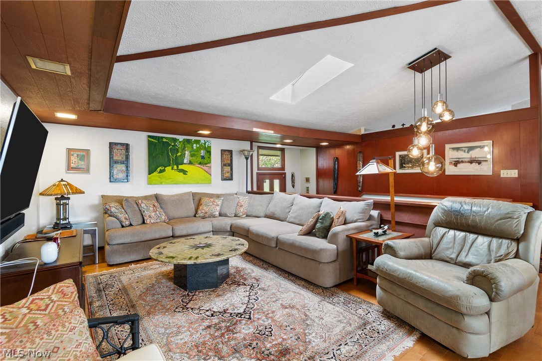1 Wimpole Street Wooster OH 44691