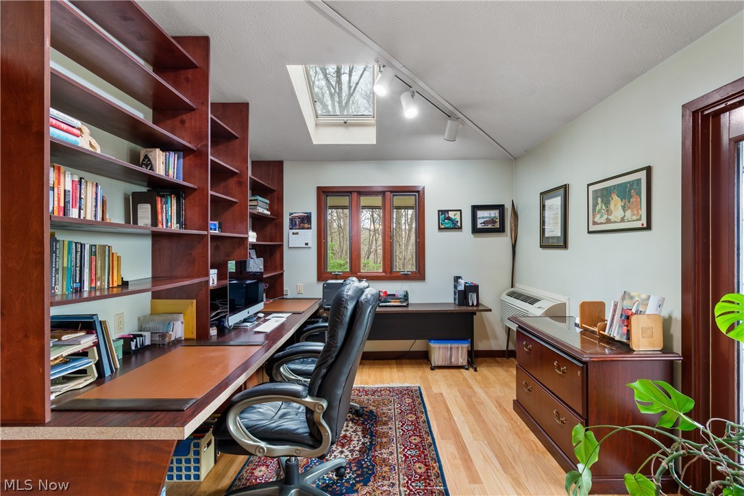 1 Wimpole Street Wooster OH 44691