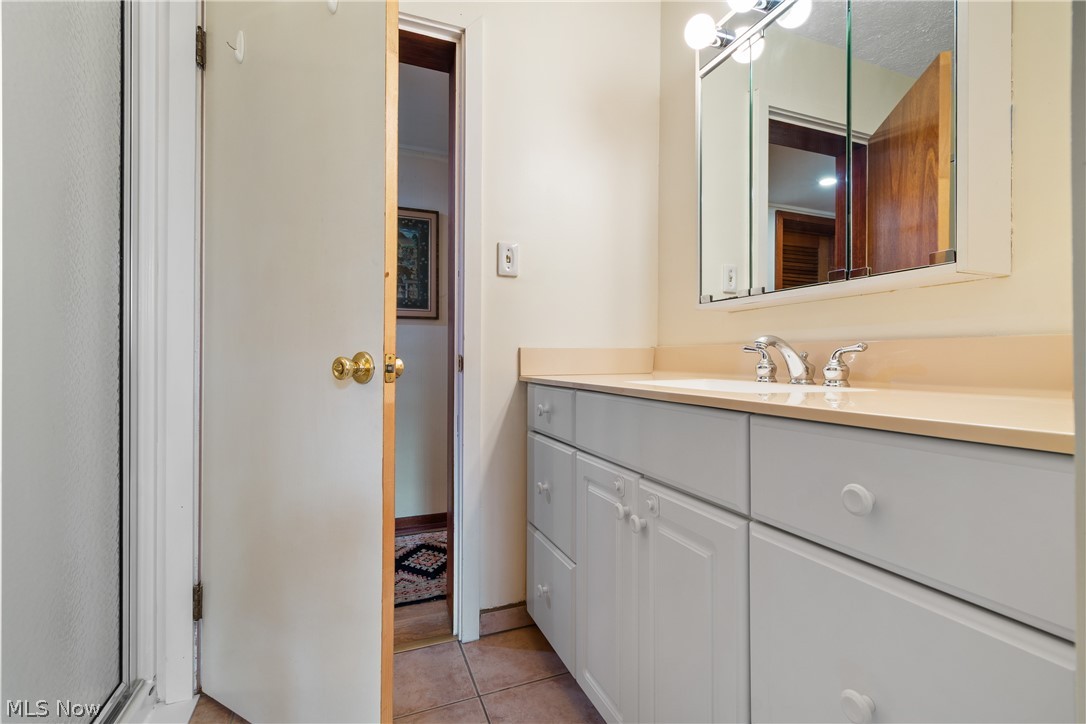 1 Wimpole Street Wooster OH 44691
