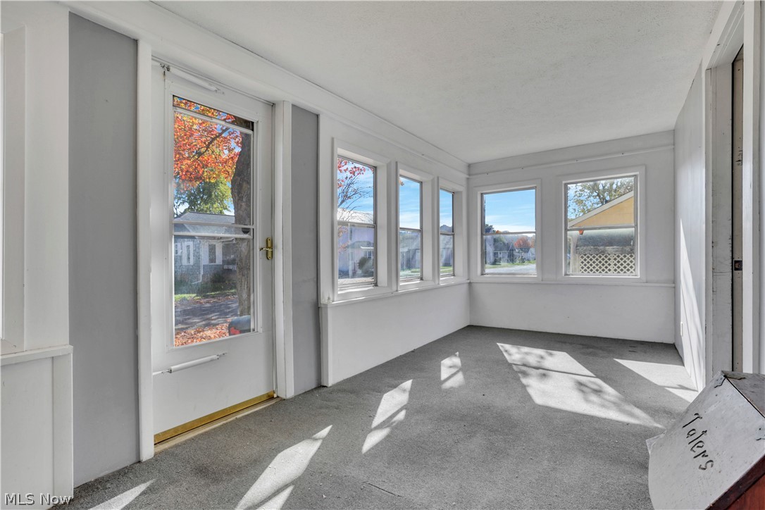 516 Mulvane Street Newcomerstown OH 43832