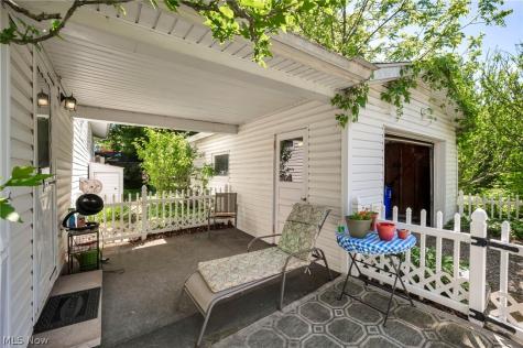 4005 Selnik Road Kent OH 44240