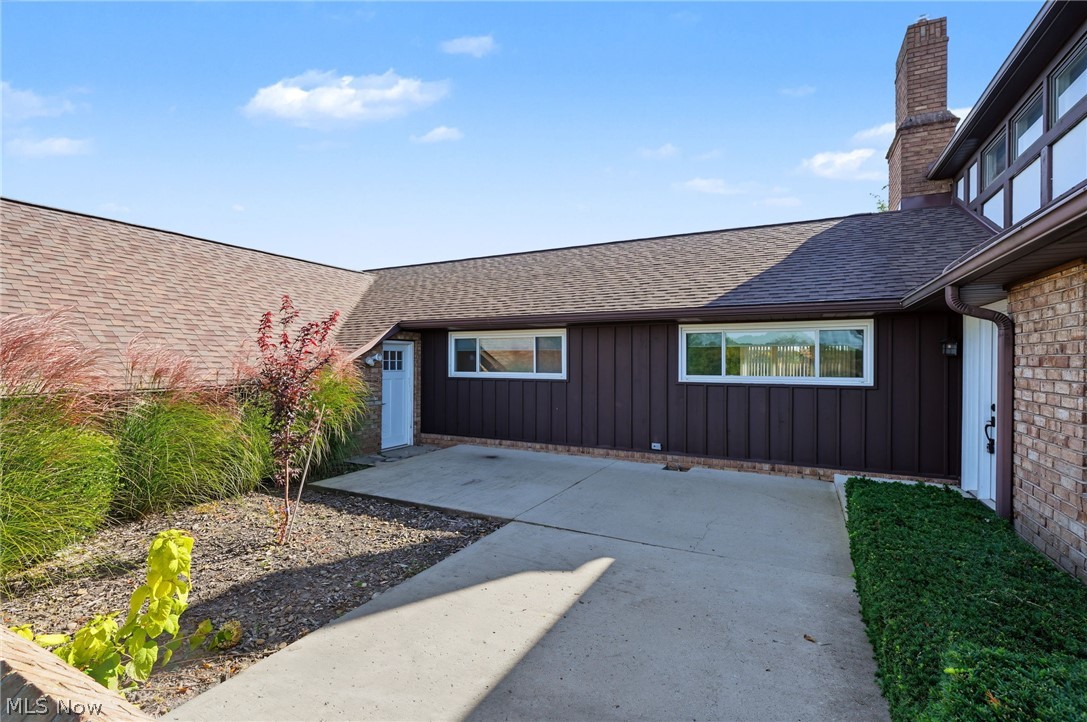 13177 Beaver Springfield Road New Springfield OH 44443