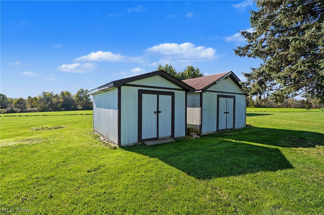 13177 Beaver Springfield Road New Springfield OH 44443