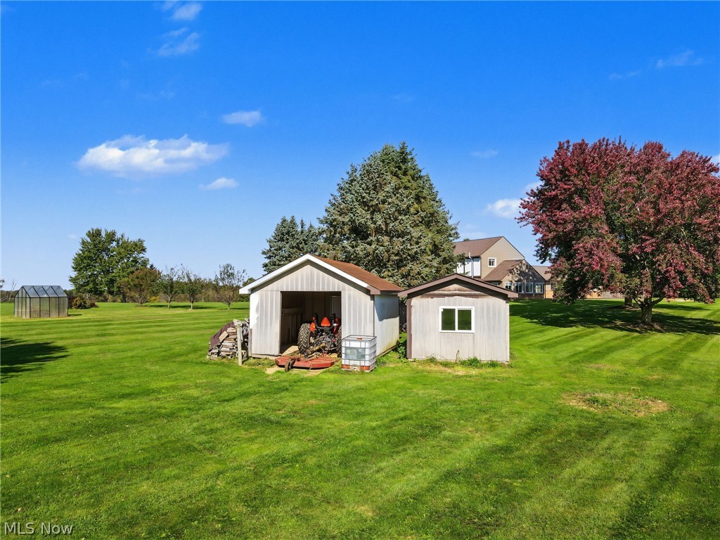 13177 Beaver Springfield Road New Springfield OH 44443
