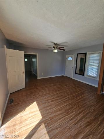 560 N Broadway Street Medina OH 44256