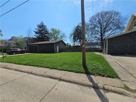 560 N Broadway Street Medina OH 44256