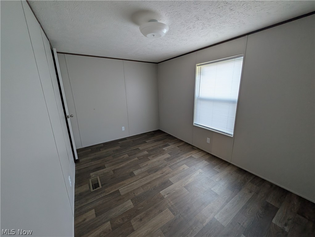 140 Briarcliff Drive Elyria OH 44035