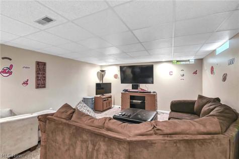34900 Clear Creek Drive North Ridgeville OH 44039
