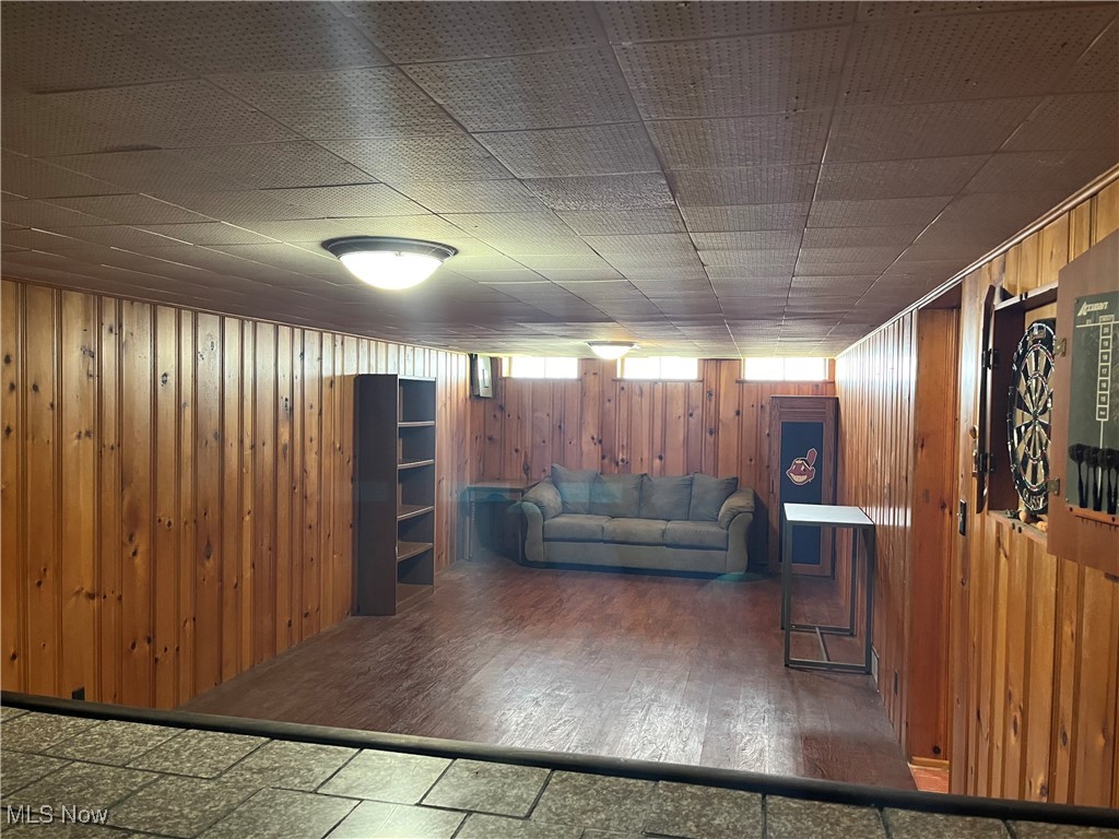 888 Richmond Road Lyndhurst OH 44124