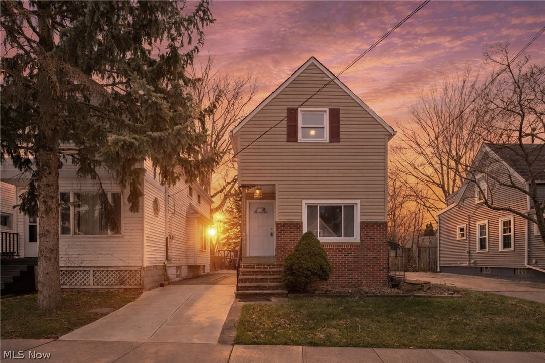 11915 Franklin Boulevard Lakewood OH 44107