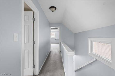 11915 Franklin Boulevard Lakewood OH 44107