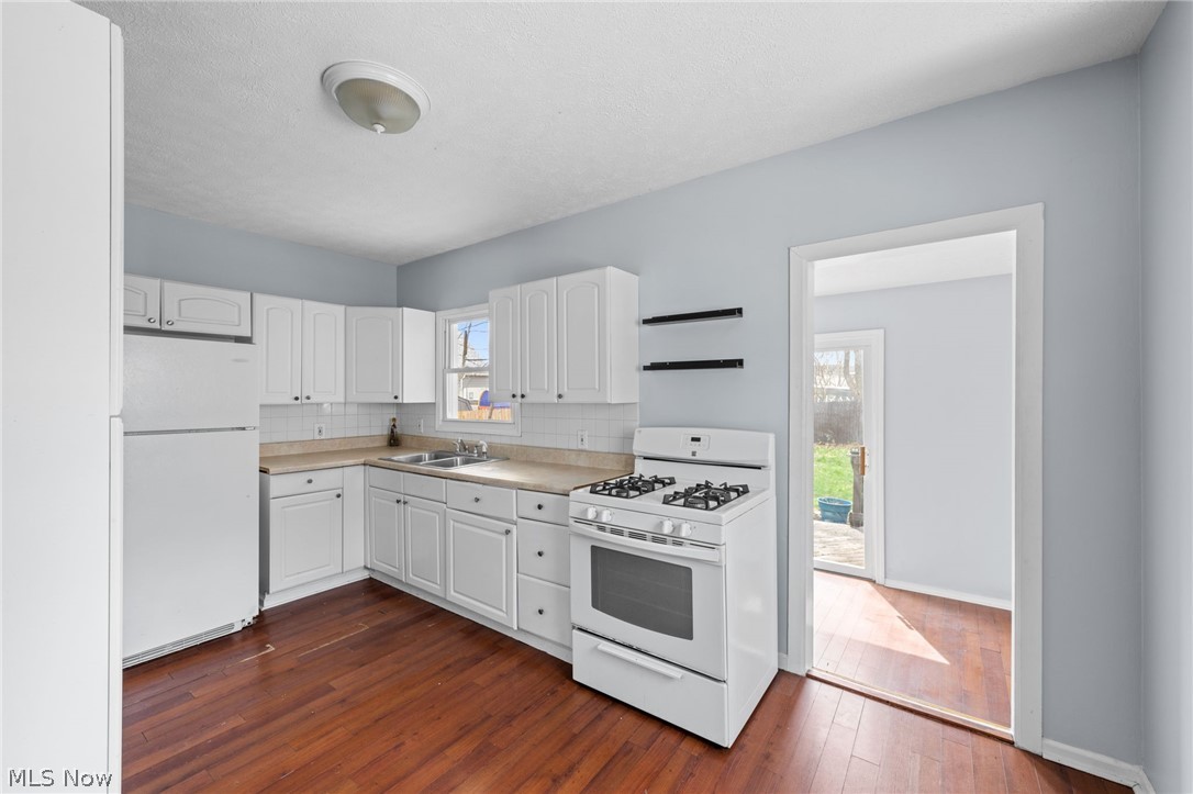 11915 Franklin Boulevard Lakewood OH 44107
