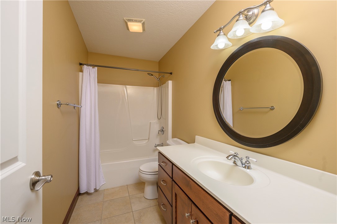 834 Forrest Ridge Drive Dover OH 44622